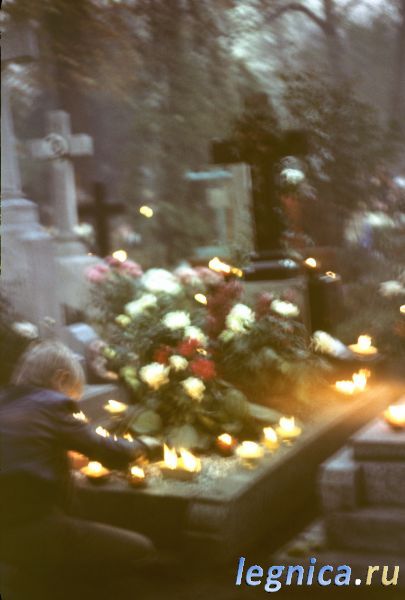 Dzien Wszystkich Swietych1984