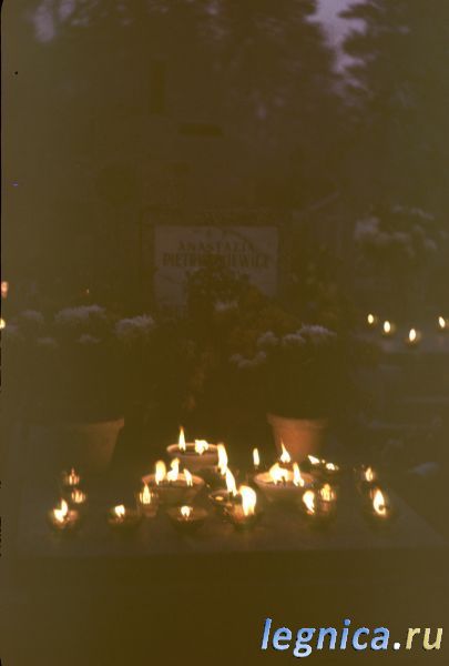 Dzien Wszystkich Swietych1984